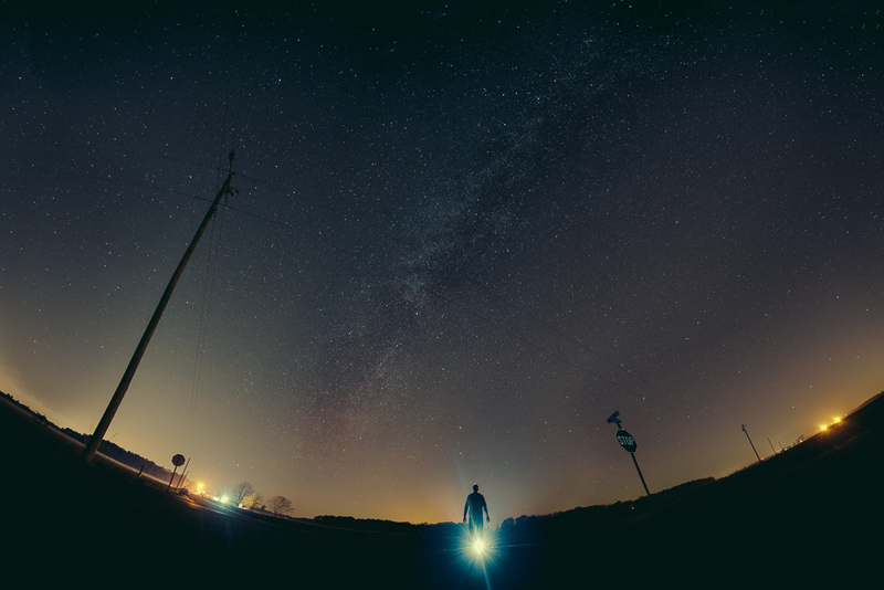 Illustration for article titled 27 Mysterious and Magical Photos of Night